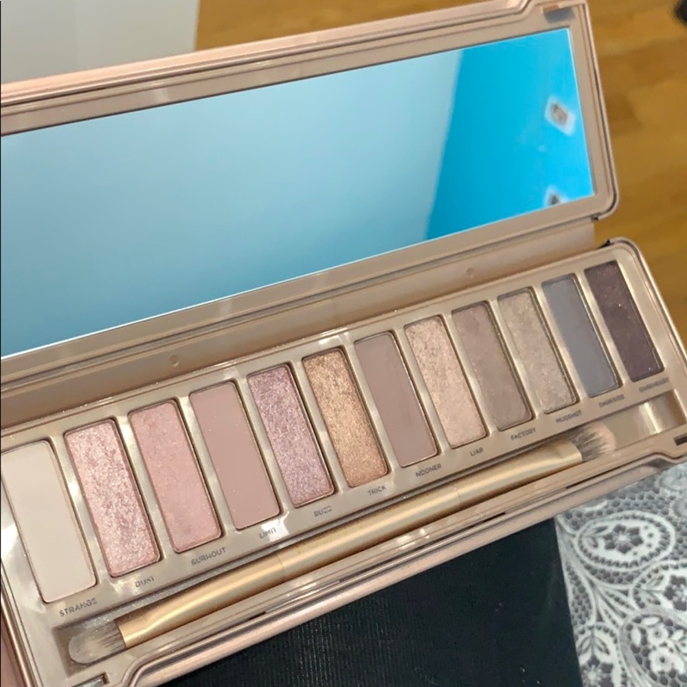 Naked 3